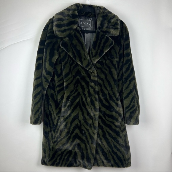 NWT - Regal, Faux Fur Printed Rabbit Long Coat. Size: XS. - Picture 1 of 12